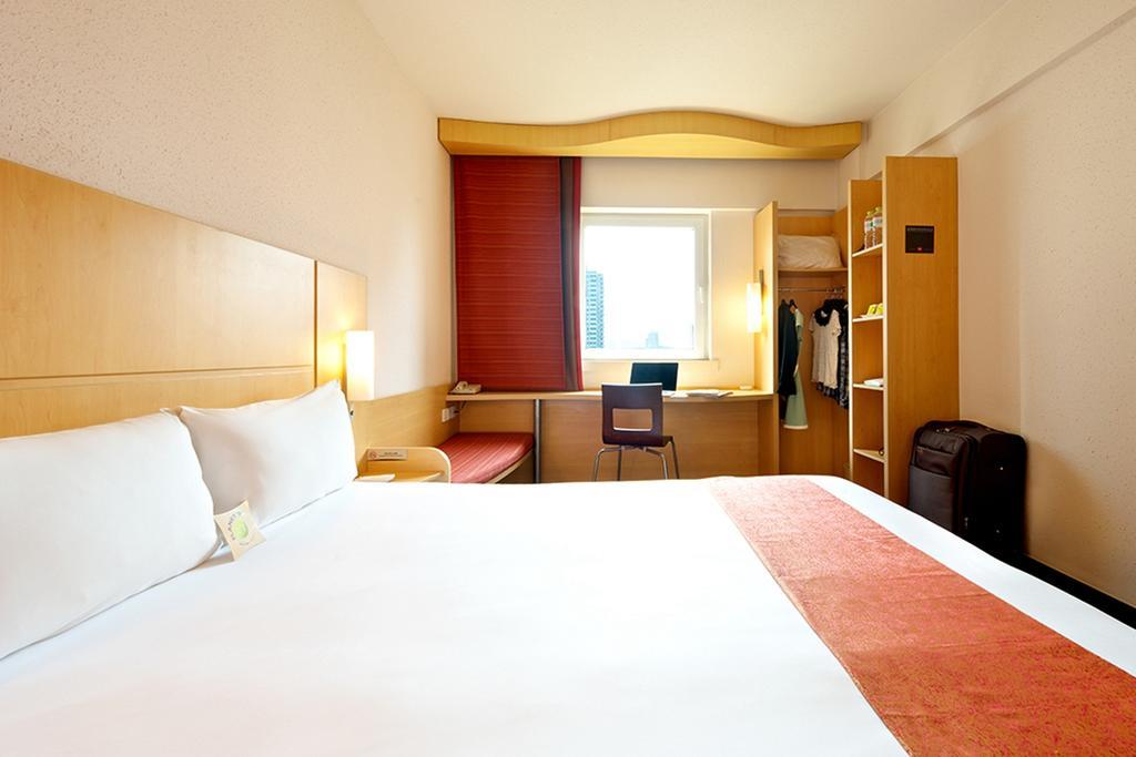 Hotel Ibis Luoyang Hi Tech Dev Zone Exterior foto